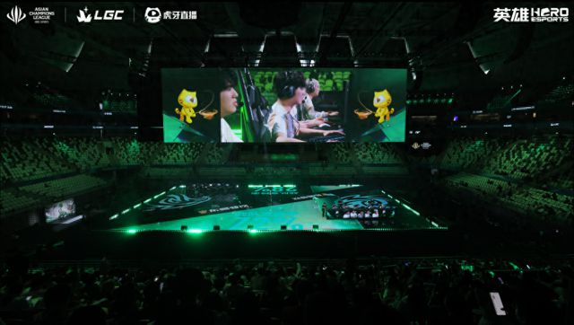 九游娱乐：赛制革新+AI加持虎牙传奇杯S3背后藏着怎样的电竞全球化新探索
