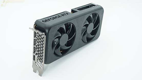 高能电竞 颠覆视觉 电竞叛客RTX 5050 X2B带来出色性能体验(图9)