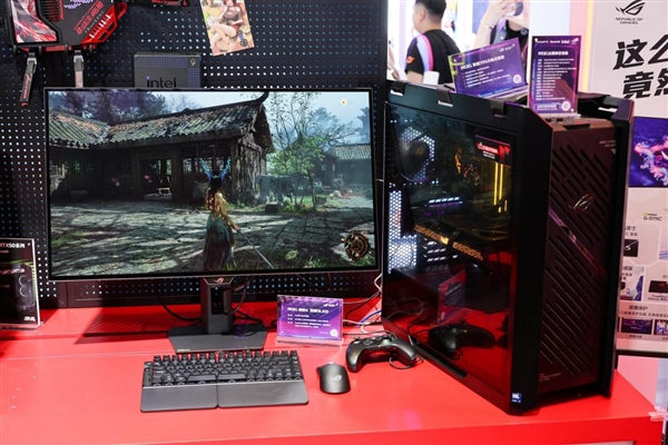 BW2025 ROG绝神 RO姬x初音未来版电竞显示器 双模新品闪耀登场(图10)