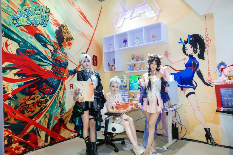 九游app：乐玩AI趣享攀升！攀升科技BW2025完美收官国风与二次元的梦幻联动(图3)