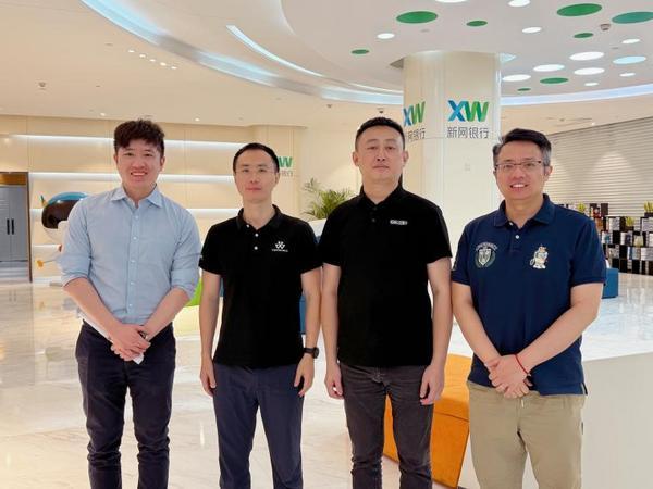 九游app：AI场景落地不空谈用“小切口”让大模型成为好帮手(图2)