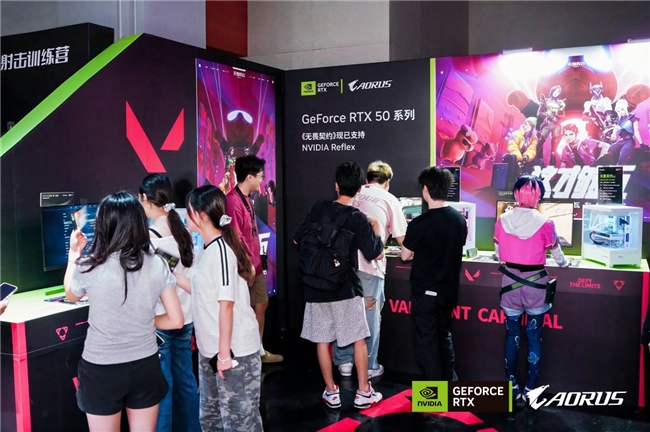 玩家齐赴技嘉AORUS DAY山城之约RTX 50“嘉”速营奏响电竞狂想曲(图12)