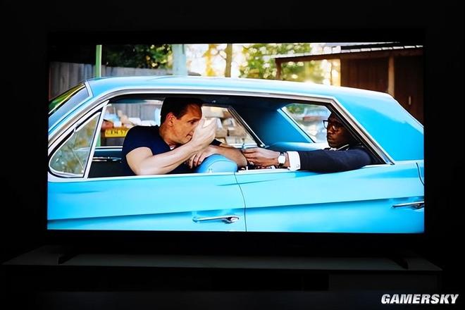 海信E7Q真机首测：画质太强了 AI 画质芯片让电视首次有“器灵”(图6)