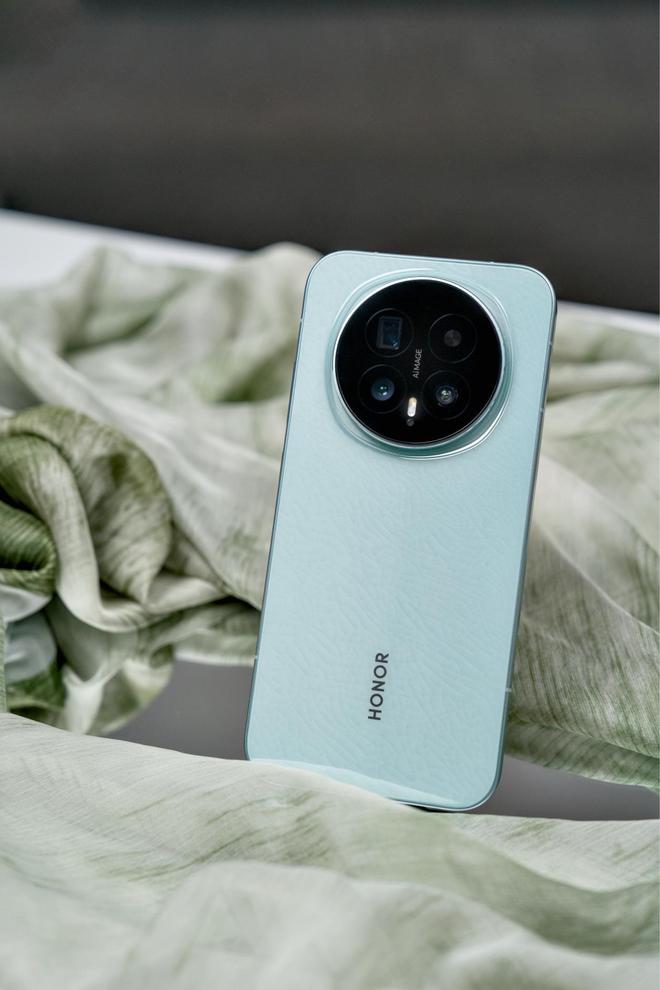 荣耀Magic8 Pro评测：AI赋能全场景智能重构日常(图17)