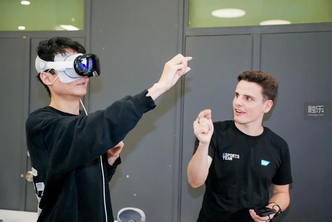 AI能帮你赢下一场电竞比赛吗？(图7)