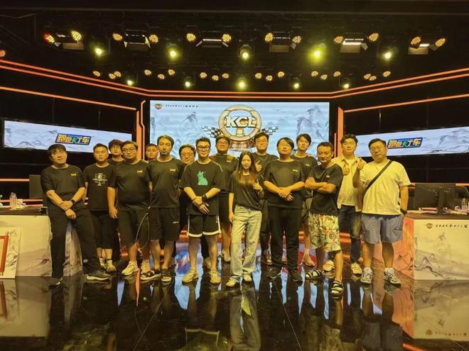 九游app：顶尖战队集结！《反恐精英2》“虚空大师赛”总决赛在嘉定举行(图4)