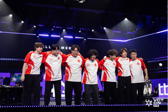 无畏巡回广州站赛事酣战不停多维活动同步解锁“粤味”电竞新体验