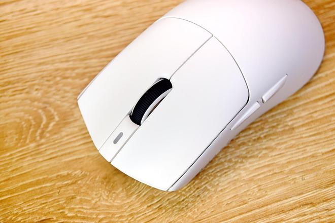 磁吸充电设计更适合中大手的轻量化三模电竞鼠标！(图5)