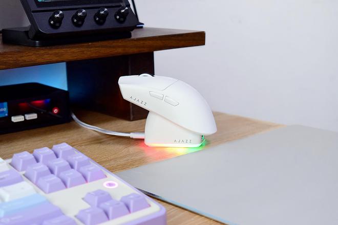 磁吸充电设计更适合中大手的轻量化三模电竞鼠标！(图19)