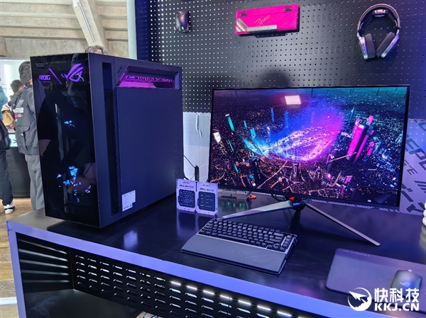 九游app：ROG枪神10X：旗舰专业电竞台式机终极进化！首创全息投影能玩年(图2)