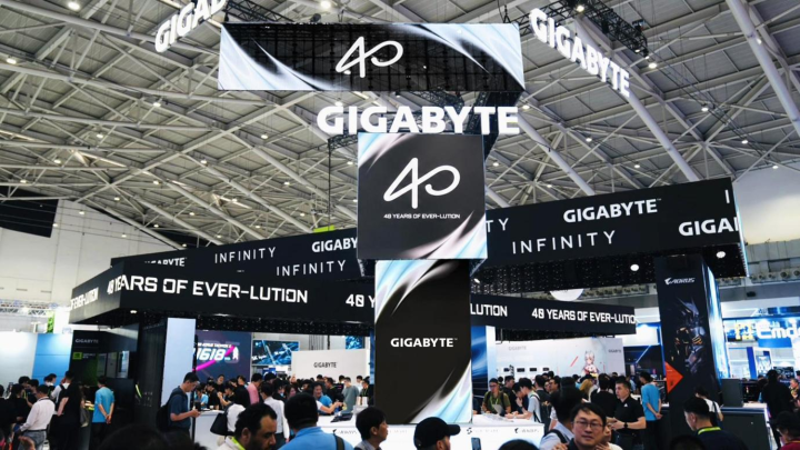 技嘉“ENTERINFINITY”席卷COMPUTEX2026大秀PC创新、AI运算与电竞体验卓越实力