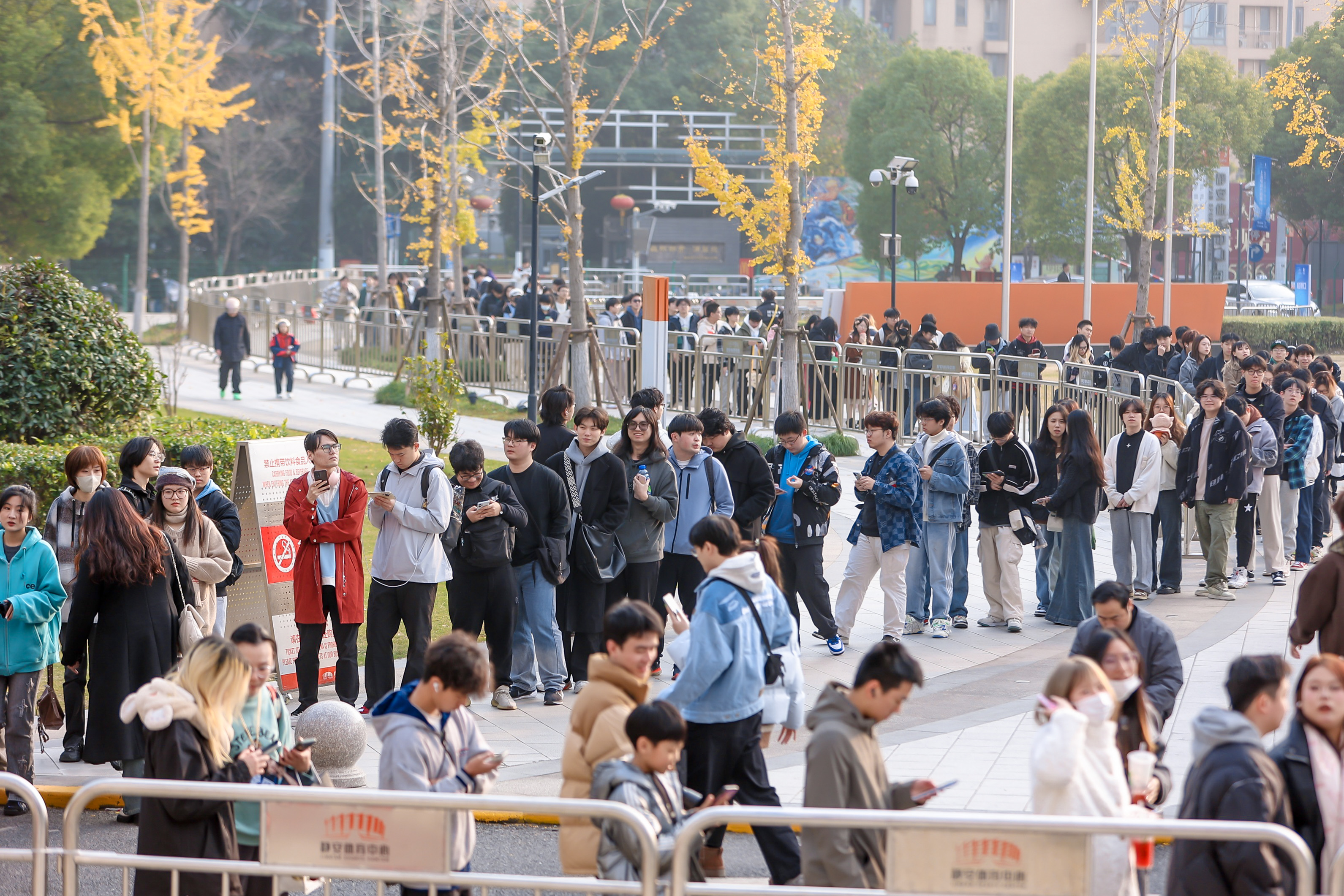 九游app：电竞人一年一度的期待上海电竞大师赛究竟有何魅力